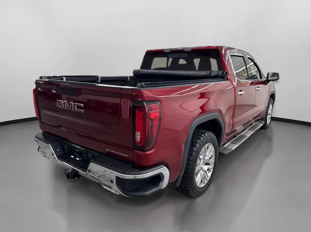 Used 2022 GMC Sierra 1500 Denali w/ Driver Alert Package II AWD/4WD image 10