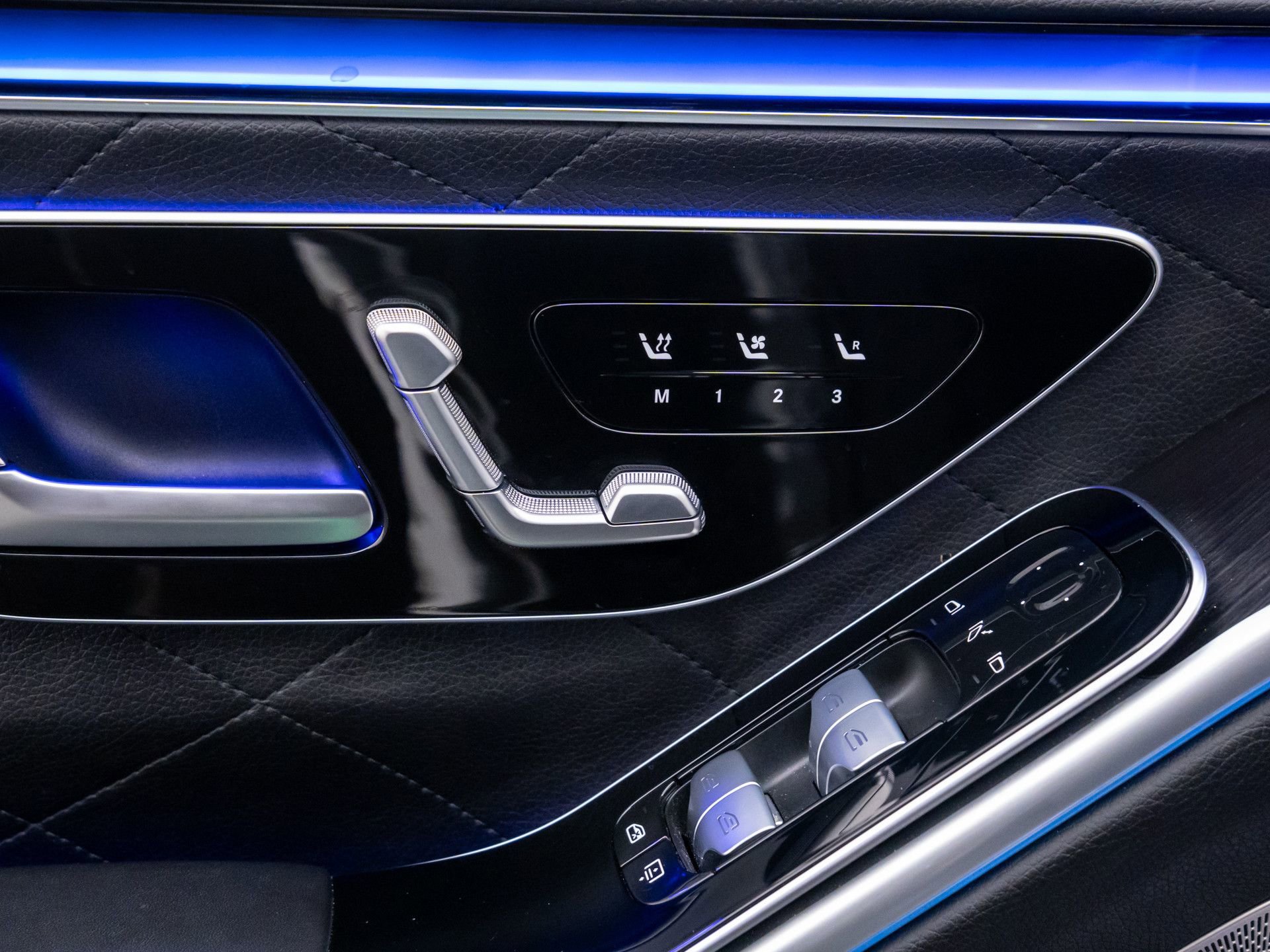 Certified 2024 Mercedes-Benz S 580 4MATIC Sedan image 15