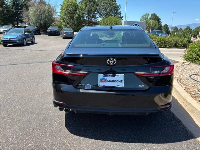 Used 2025 Toyota Camry SE FWD image 5