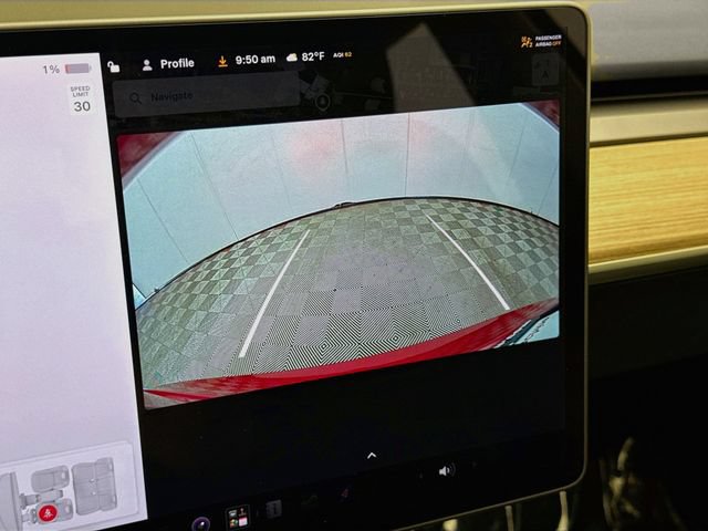 Used 2018 Tesla Model 3 Long Range RWD image 14