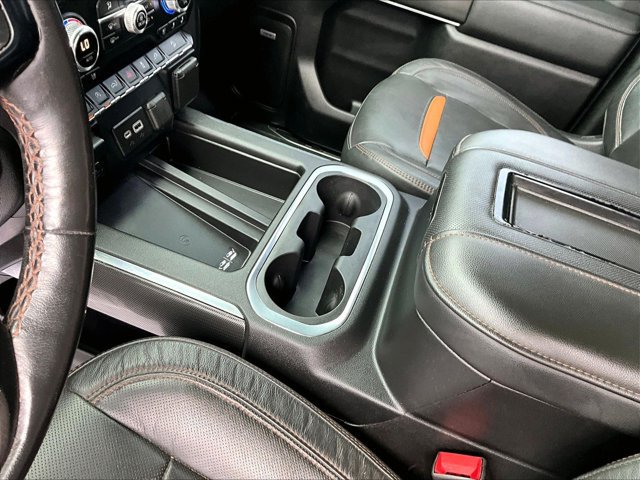 Certified 2020 GMC Sierra 1500 AT4 w/ Off-Road Performance Package AWD/4WD image 15