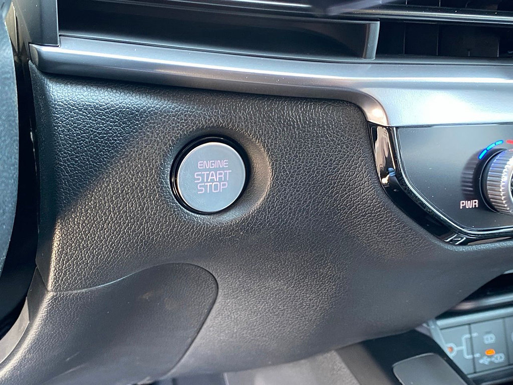 New 2026 Kia Sorento EX FWD image 18