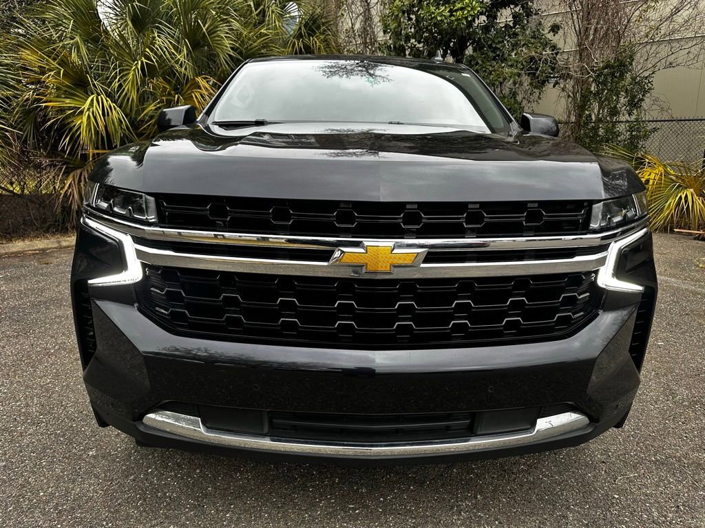 Used 2024 Chevrolet Tahoe LS image 3