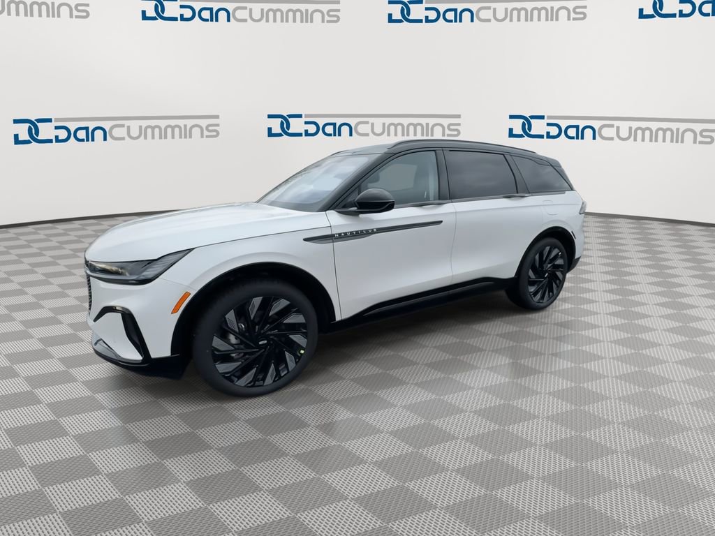 New 2026 Lincoln Nautilus Reserve w/ Jet Appearance Package AWD/4WD image 4