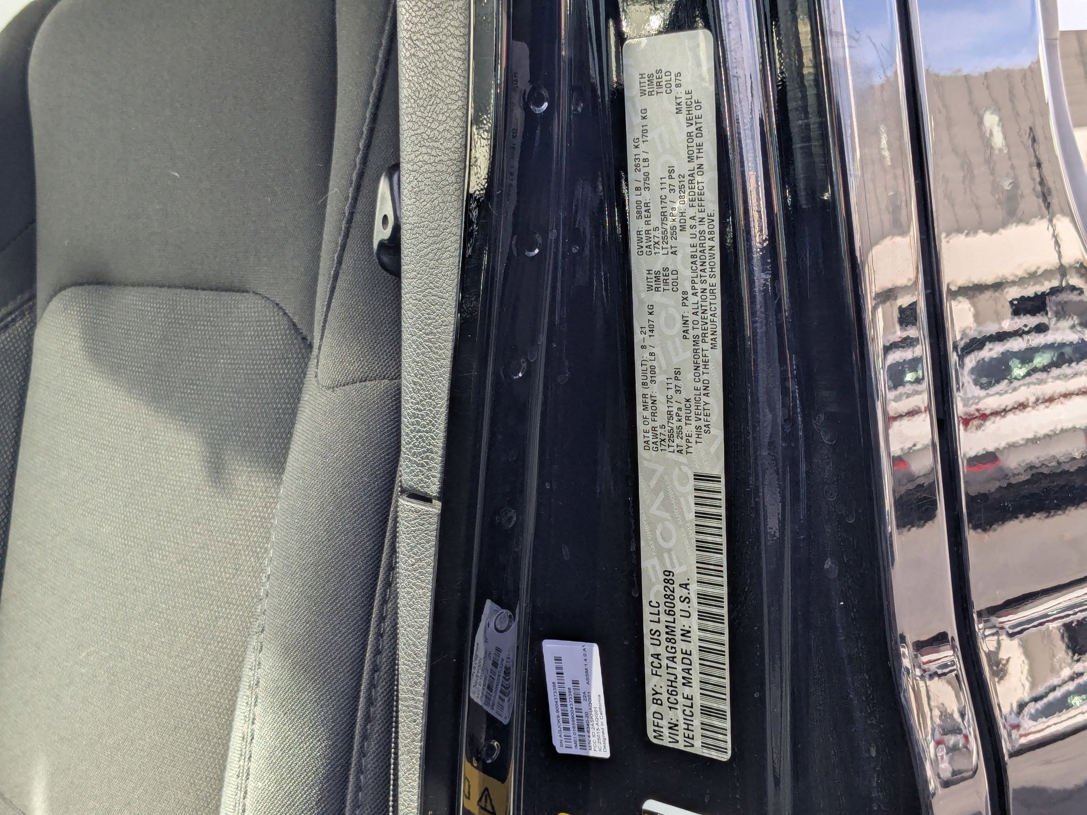 Used 2021 Jeep Gladiator Willys image 34