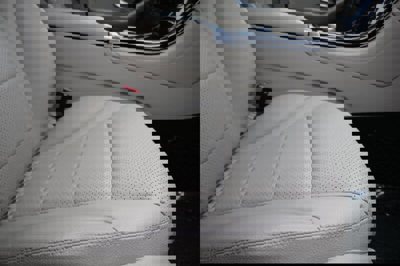 Used 2018 Mercedes-Benz GLC 300 4MATIC Coupe image 63