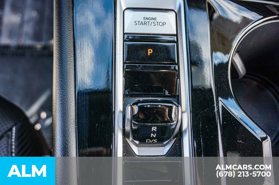 Used 2024 Volkswagen Atlas Cross Sport SE image 43