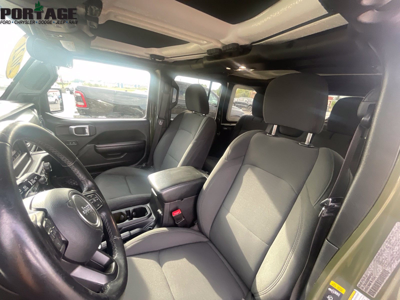 Used 2021 Jeep Wrangler Unlimited Sport AWD/4WD image 18