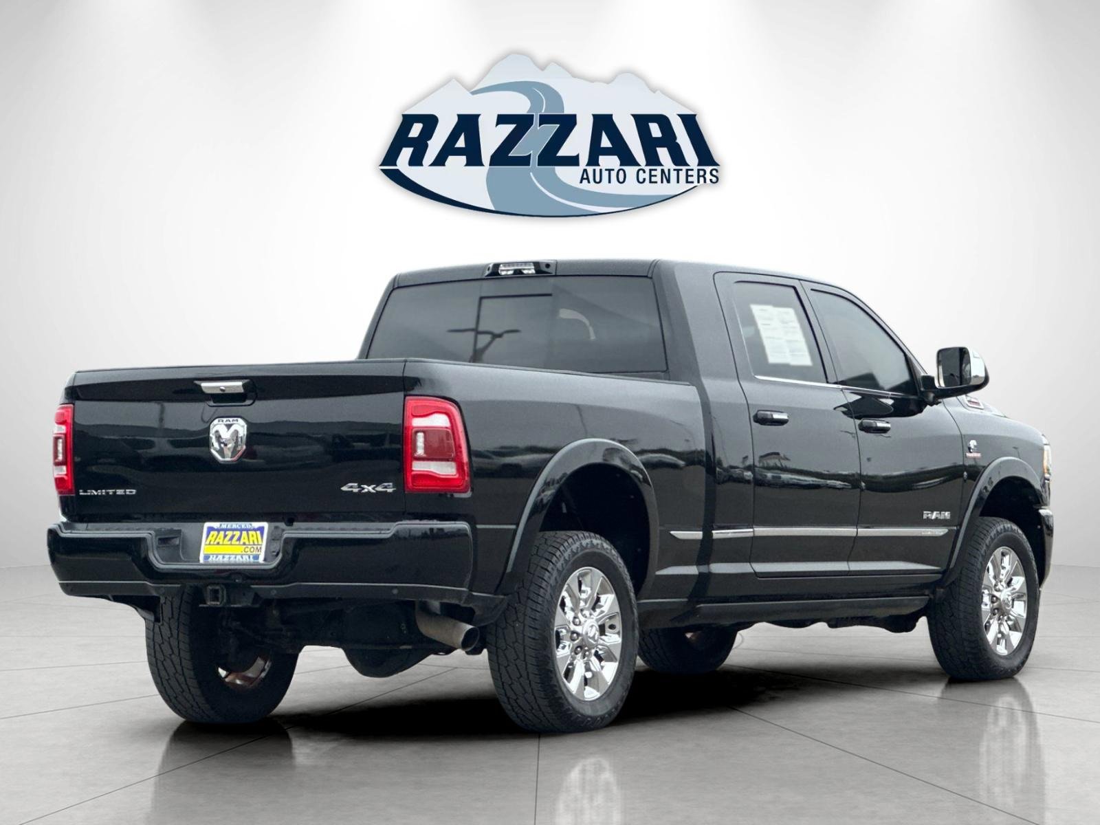 Used 2019 RAM 2500 Limited image 3