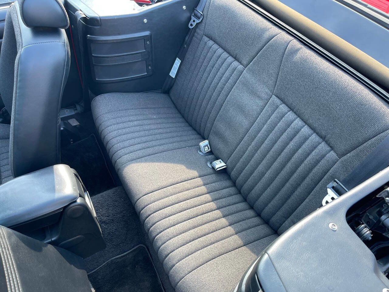 Used 1992 Ford Mustang LX image 21
