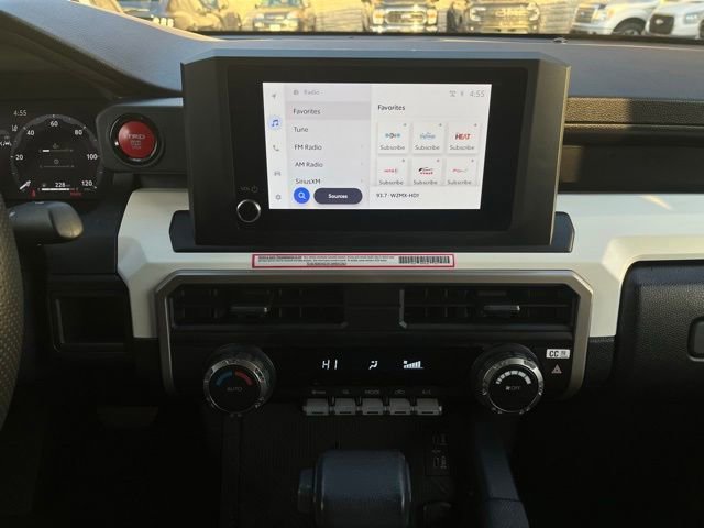 Used 2024 Toyota Tacoma TRD Sport image 29