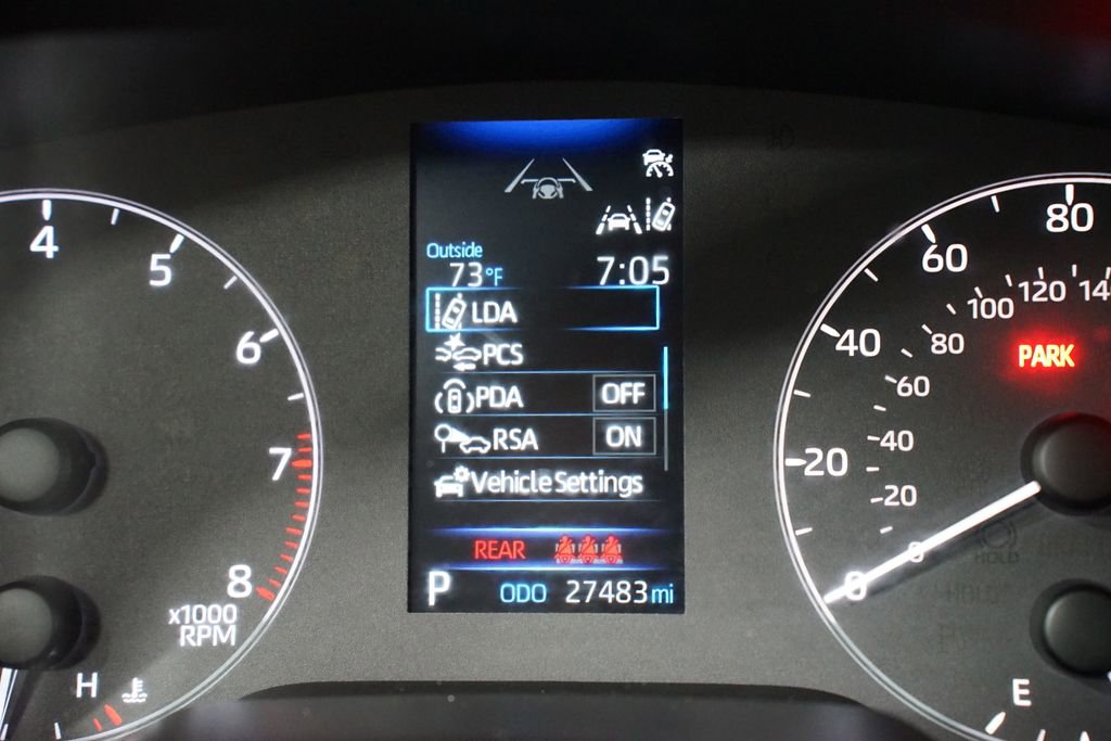 Certified 2025 Toyota Corolla LE image 16