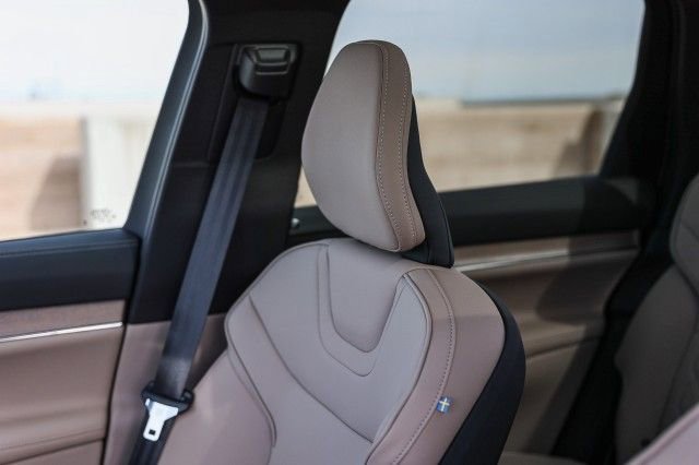 New 2025 Volvo EX90 Plus image 27