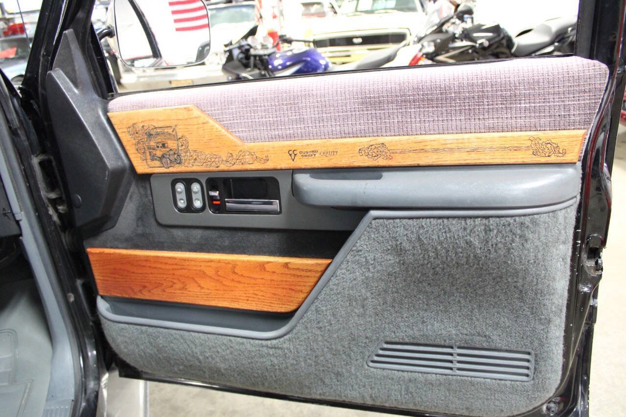 Used 1990 Chevrolet Silverado 1500 2WD Regular Cab image 21
