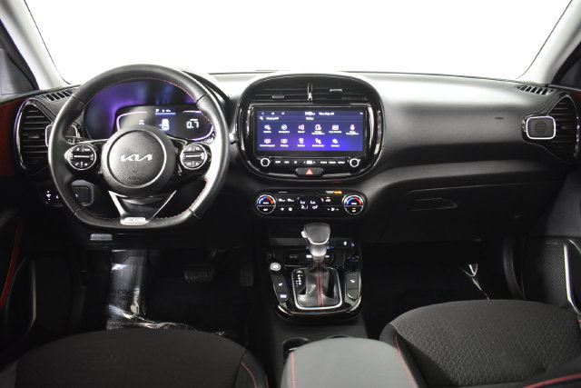 Used 2024 Kia Soul GT-Line w/ Option Group 020 FWD image 28
