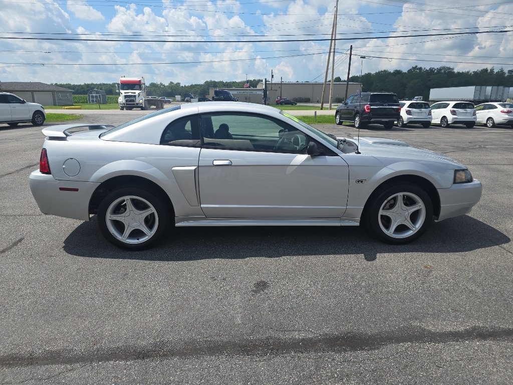Used 2001 Ford Mustang GT RWD image 5
