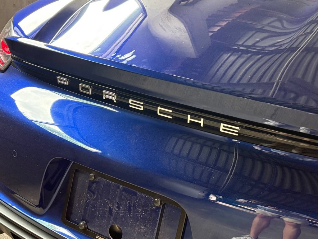 Used 2022 Porsche 718 Boxster Spyder RWD image 15
