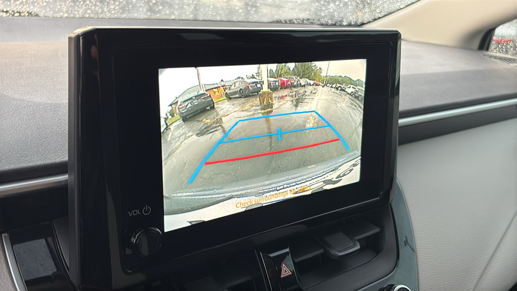 Used 2024 Toyota Corolla LE FWD image 18