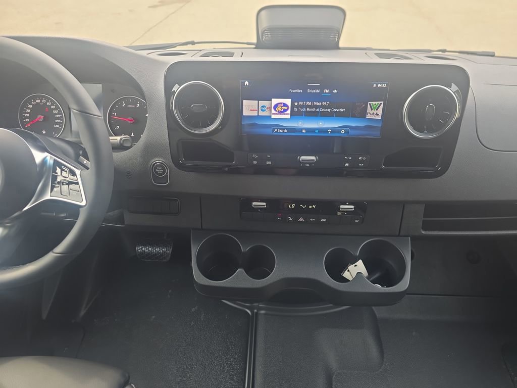 New 2026 Mercedes-Benz Sprinter 2500 image 17