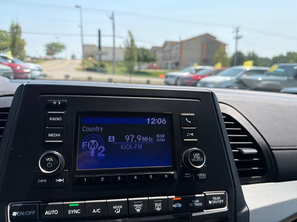 Used 2019 Honda Odyssey LX image 29