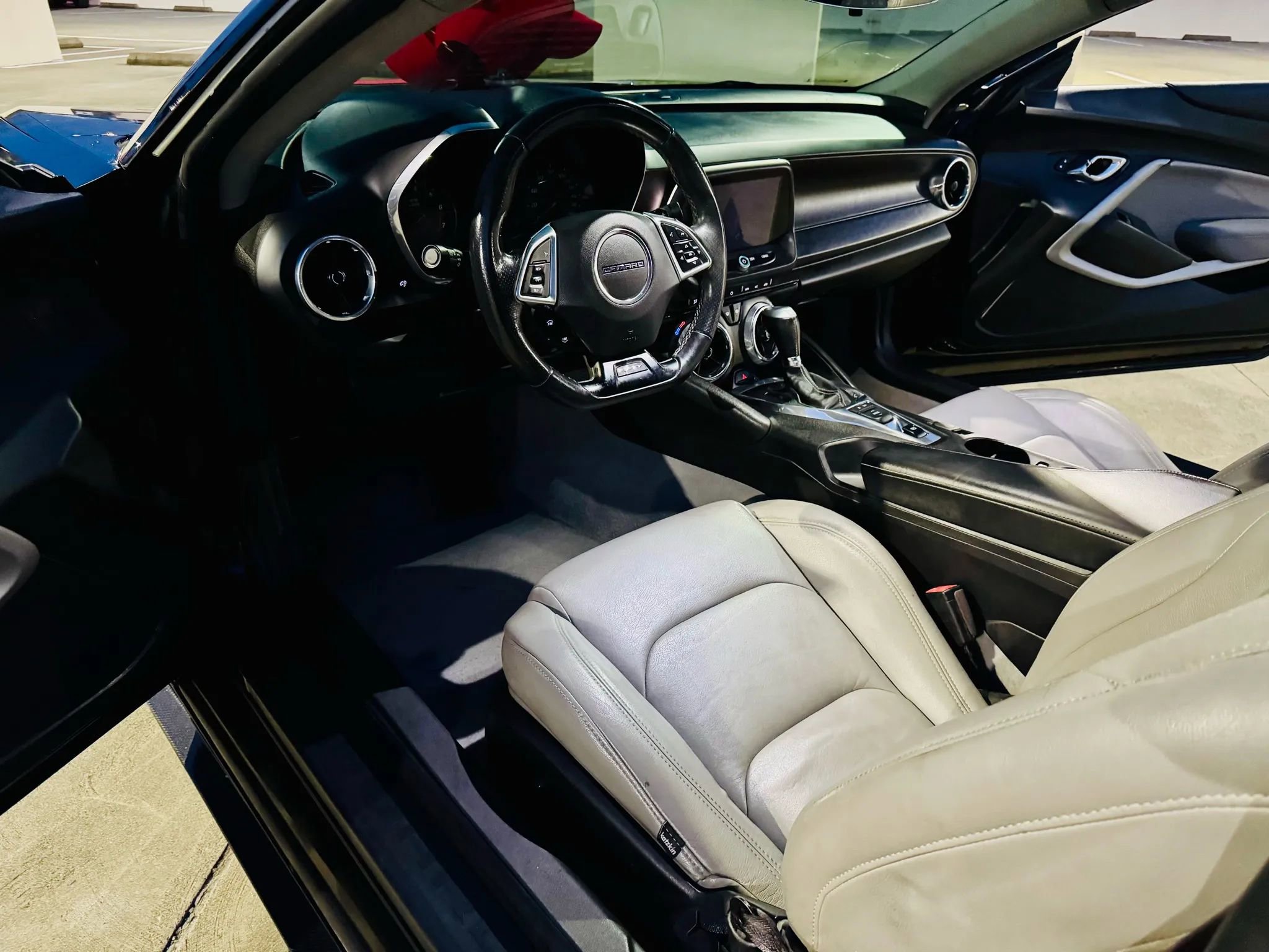 Used 2017 Chevrolet Camaro SS image 40