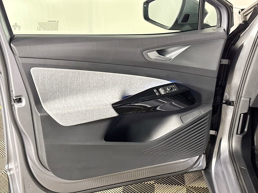 Certified 2024 Volkswagen ID.4 2WD image 10