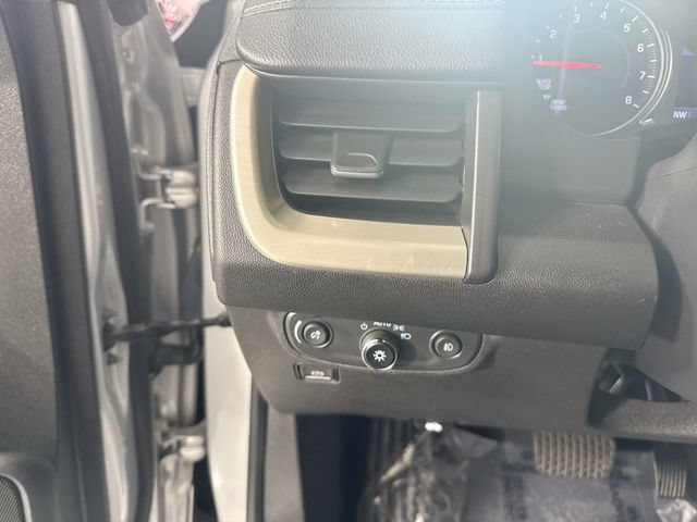 Used 2020 GMC Terrain Denali w/ Denali Premium Package AWD/4WD image 15