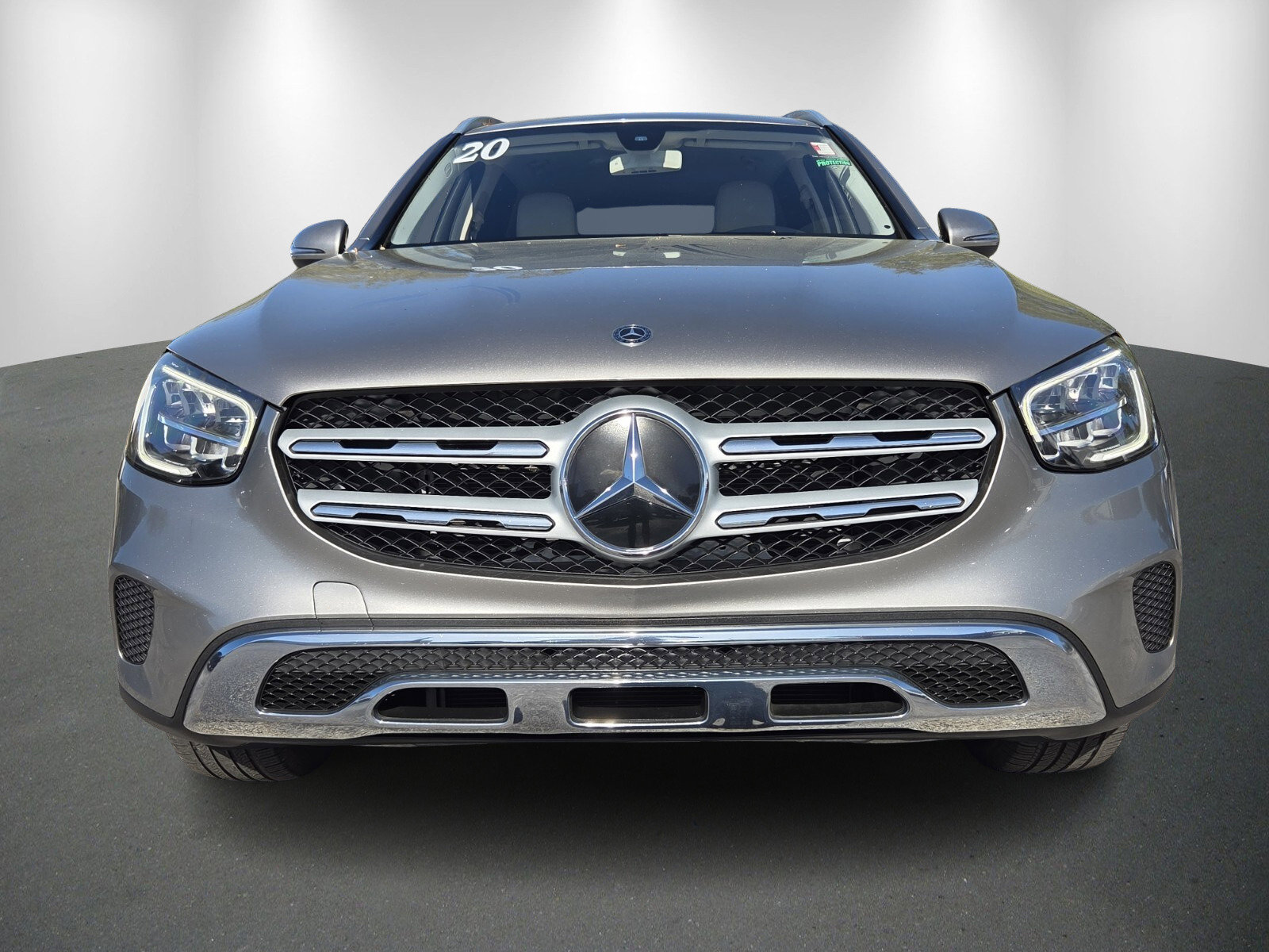 Used 2020 Mercedes-Benz GLC 300 image 2