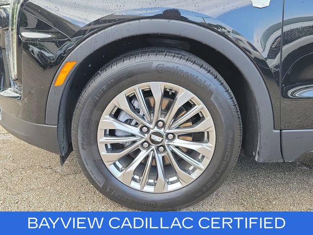 Certified 2025 Cadillac XT4 Premium Luxury FWD image 11