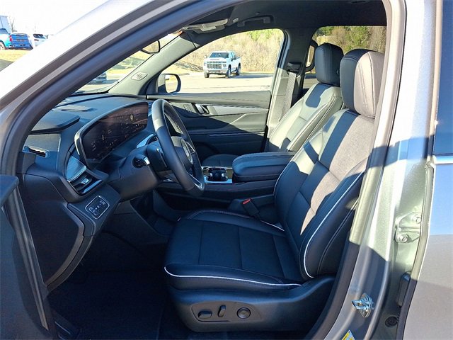 Certified 2025 Buick Enclave Preferred image 11