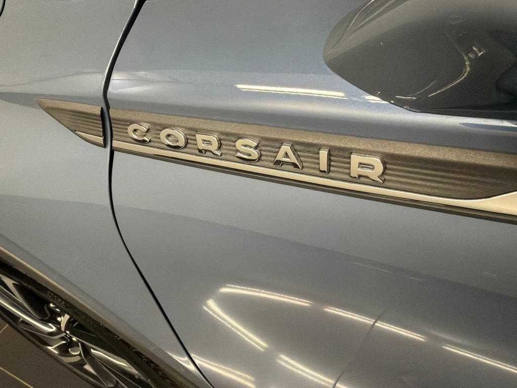 Certified 2023 Lincoln Corsair Reserve w/ Equipment Group 202A AWD/4WD image 40