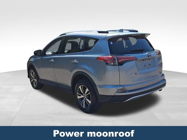 Used 2016 Toyota RAV4 XLE FWD image 5
