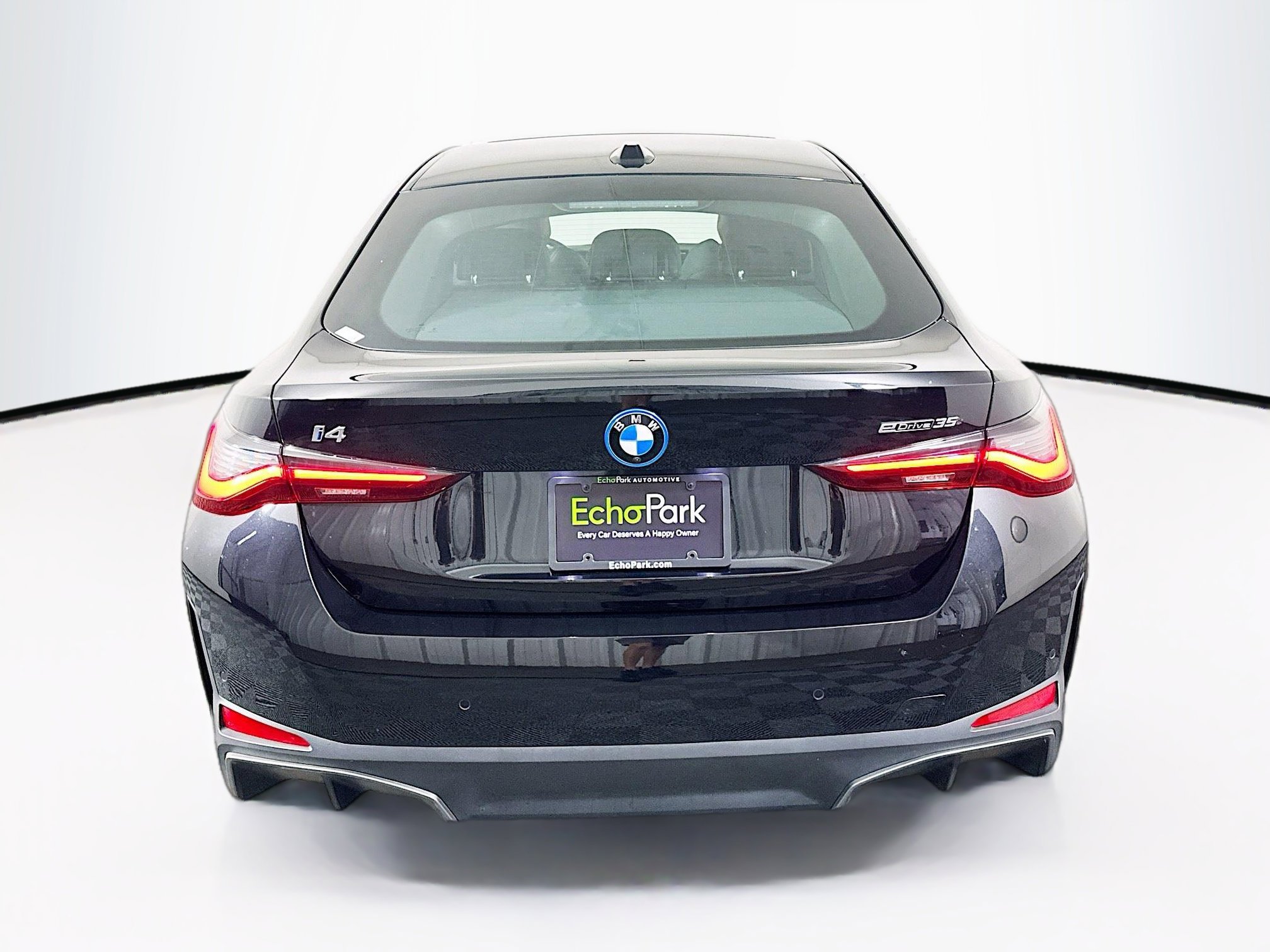 Used 2024 BMW i4 eDrive35 w/ Convenience Package image 7