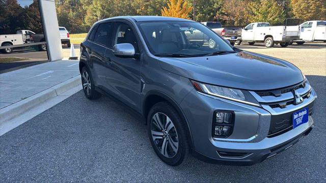 New 2025 Mitsubishi Outlander Sport SE image 3