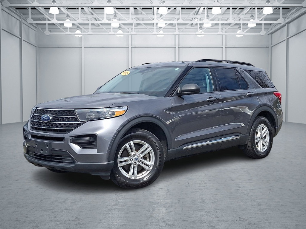 Used 2022 Ford Explorer XLT image 1