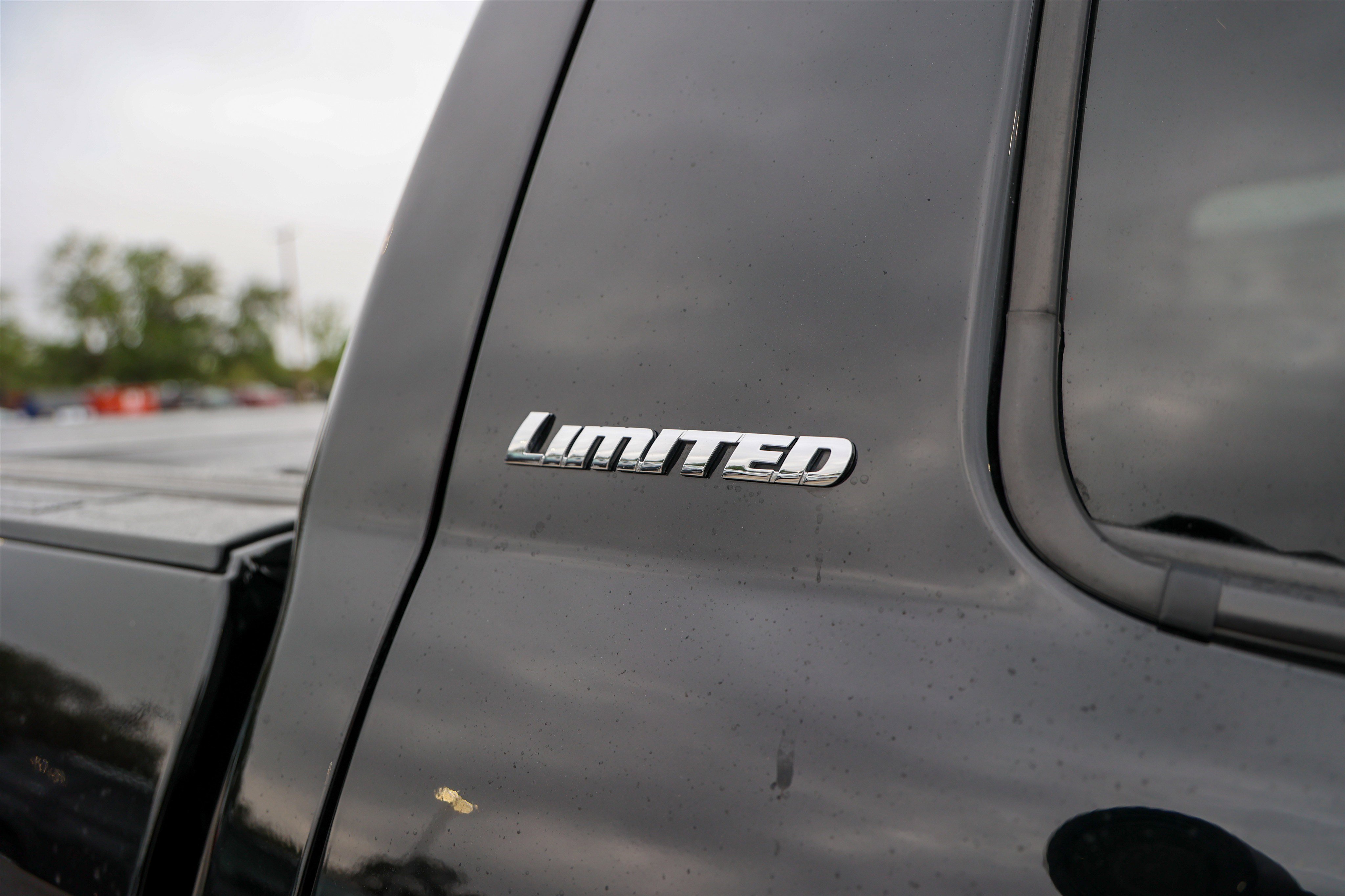 Used 2017 Toyota Tundra Limited image 13