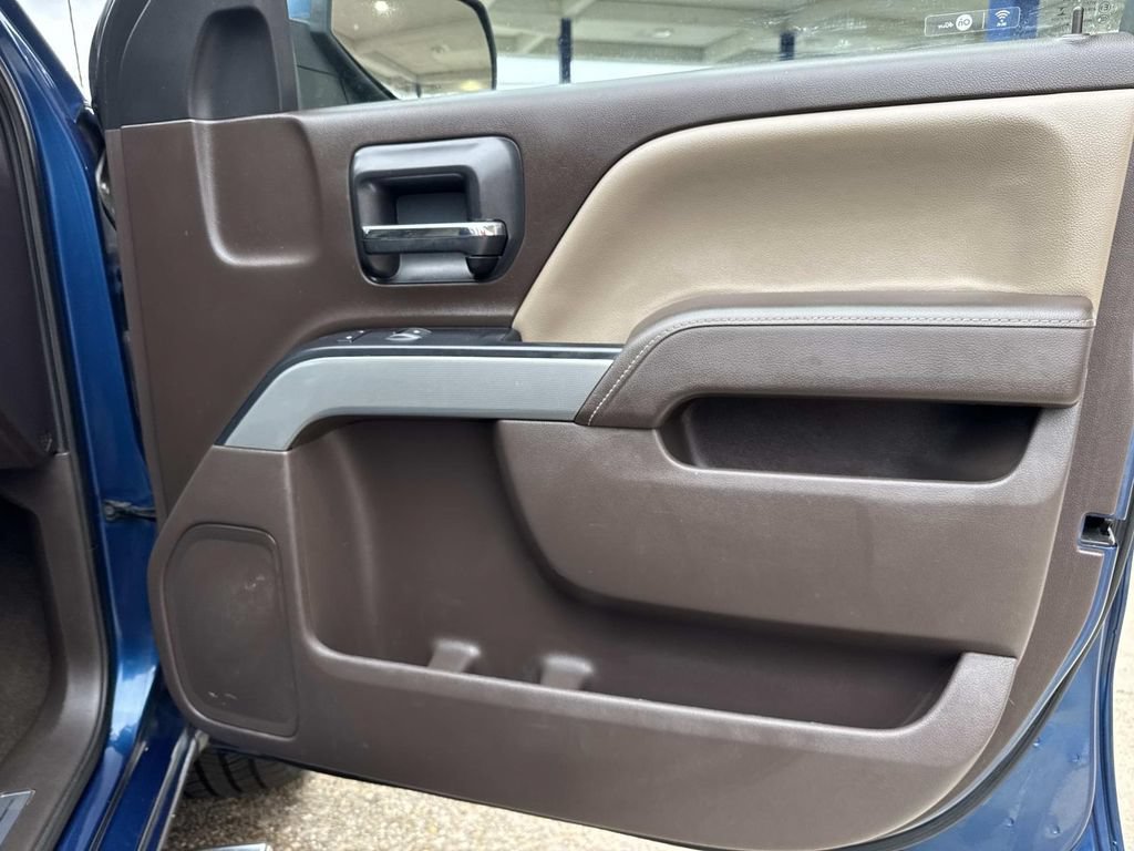 Used 2018 Chevrolet Silverado 1500 LT w/ All Star Edition AWD/4WD image 15