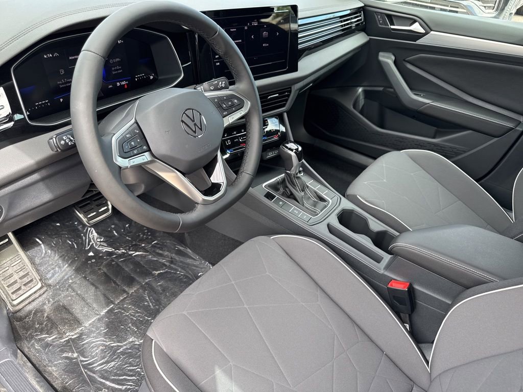 New 2025 Volkswagen Jetta Sport image 10