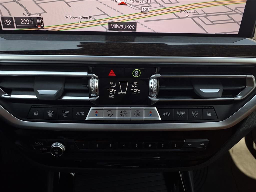 Used 2024 BMW X3 xDrive30i w/ Premium Package image 16