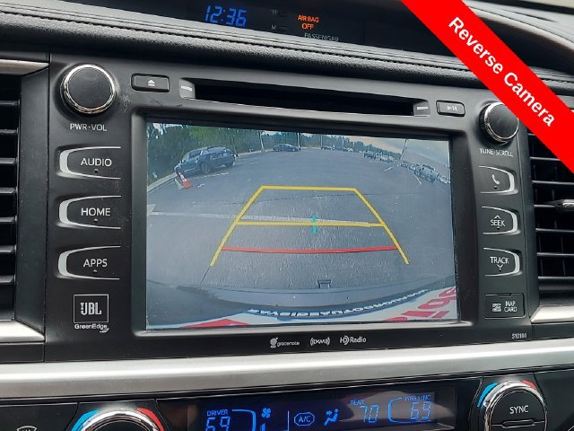 Used 2017 Toyota Highlander Limited AWD/4WD image 14