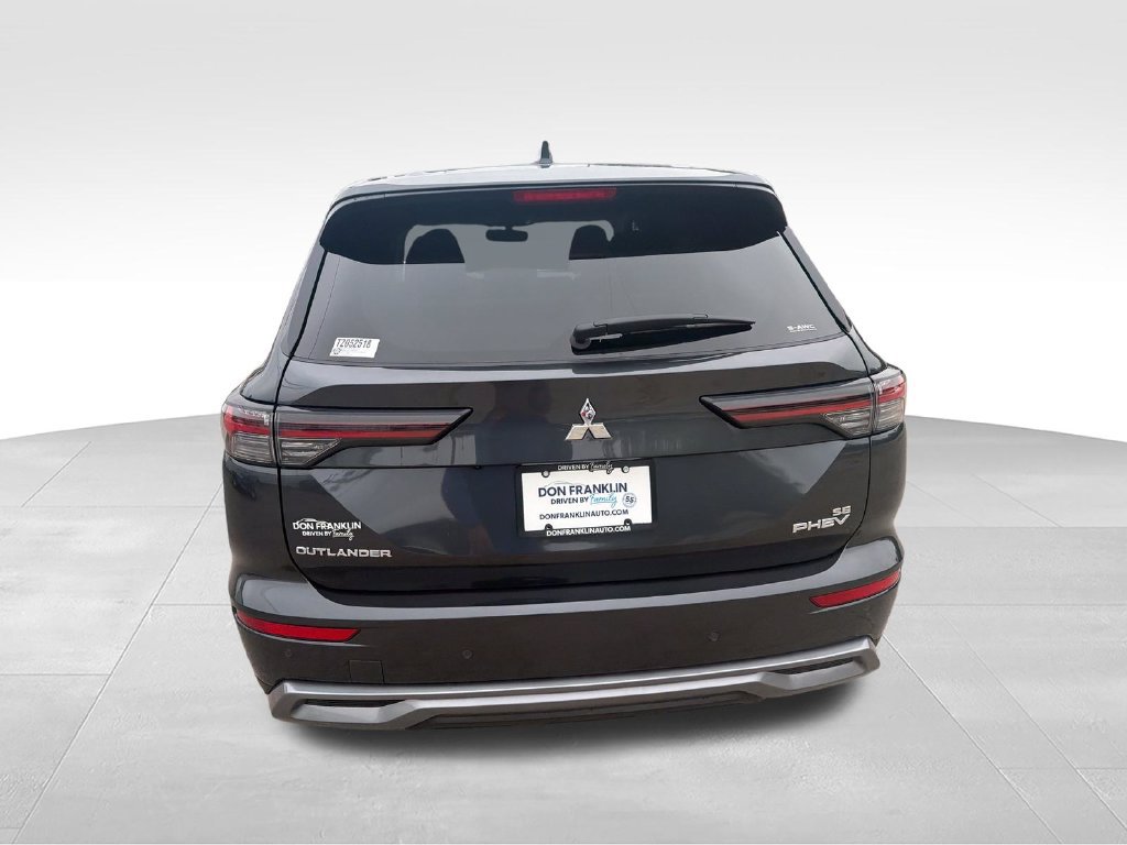 New 2026 Mitsubishi Outlander SE AWD/4WD image 4