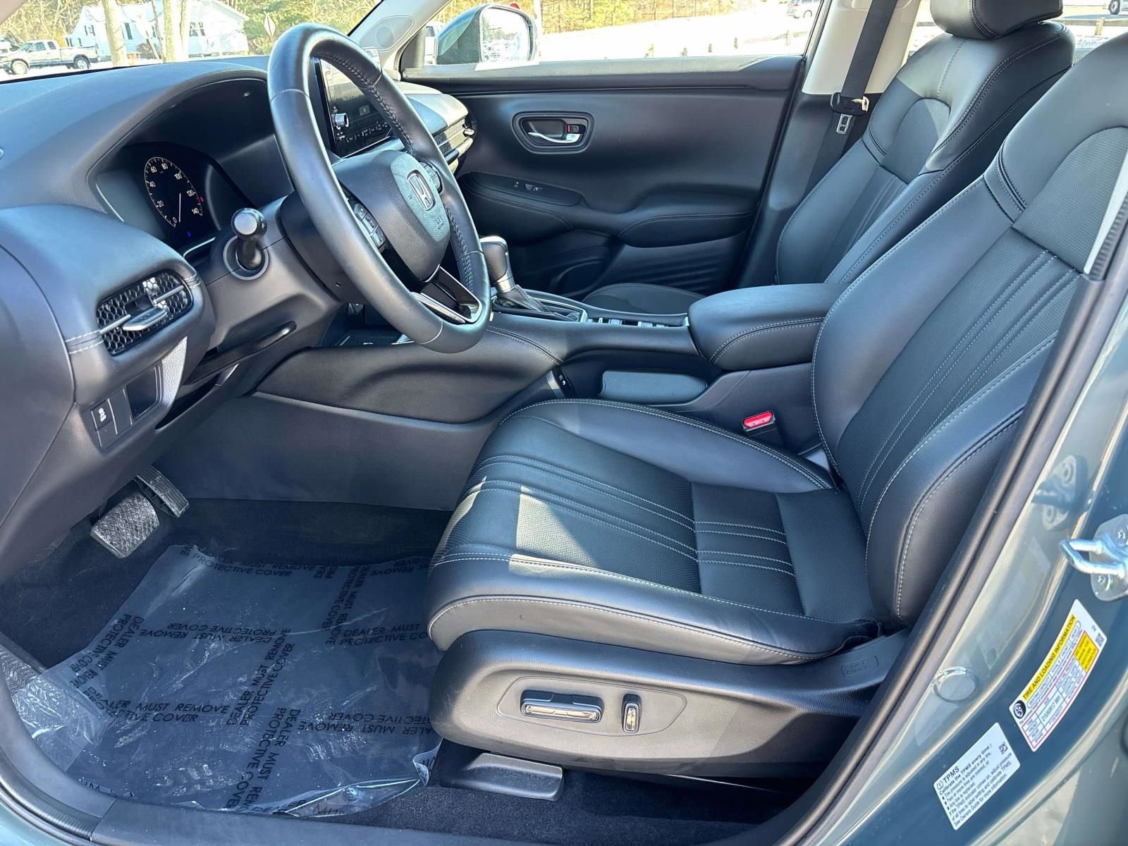 Certified 2024 Honda HR-V EX-L image 11