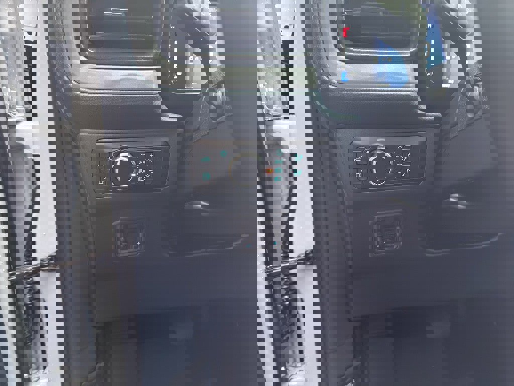 New 2026 Ford Maverick XLT w/ Equipment Group 301A image 25