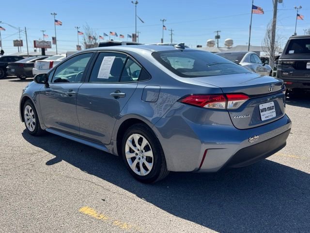Used 2026 Toyota Corolla LE image 4