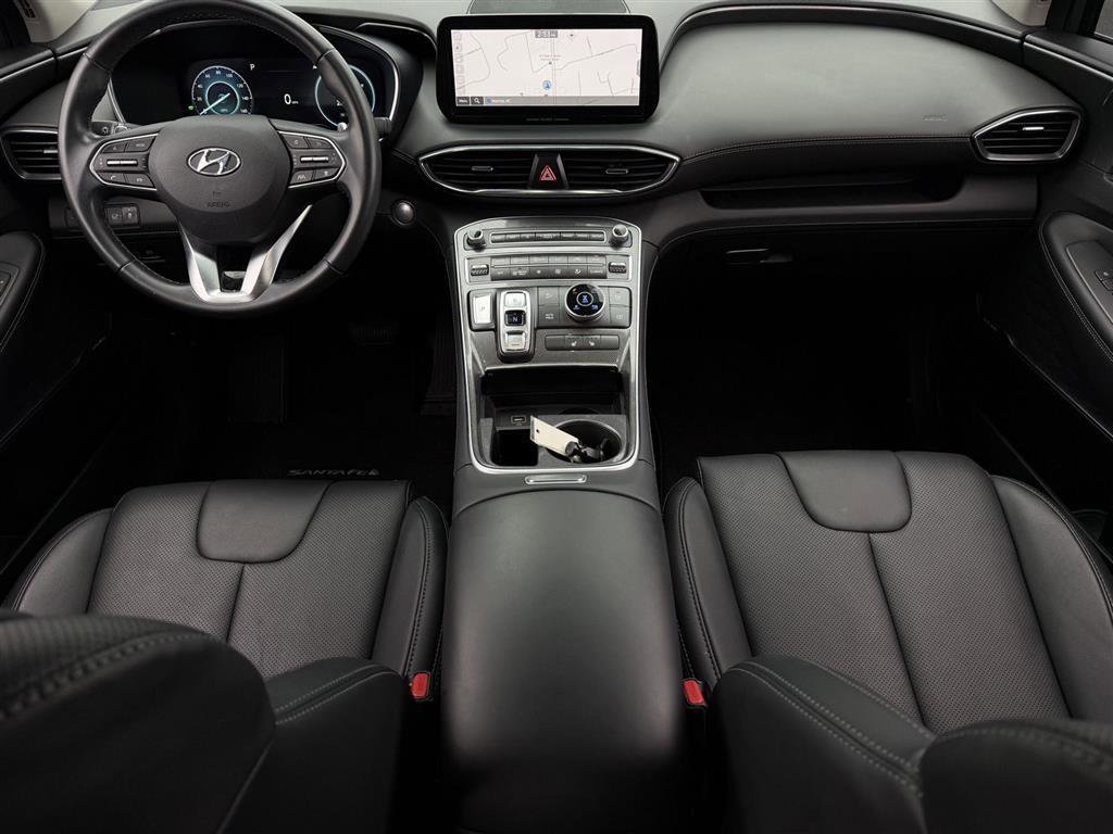 Used 2023 Hyundai Santa Fe SEL Premium image 6
