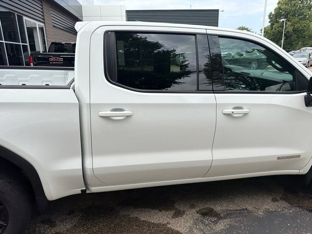 Used 2024 GMC Sierra 1500 Elevation AWD/4WD image 8
