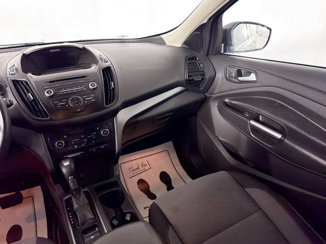 Used 2017 Ford Escape SE image 22