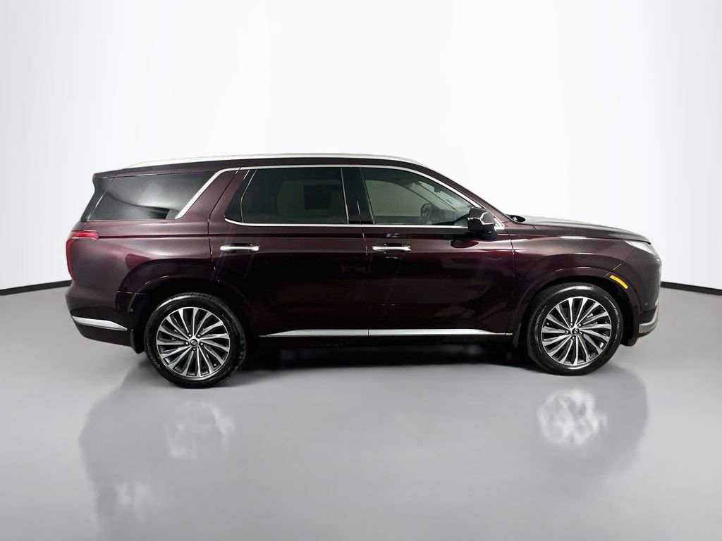 Used 2025 Hyundai Palisade Calligraphy FWD image 7