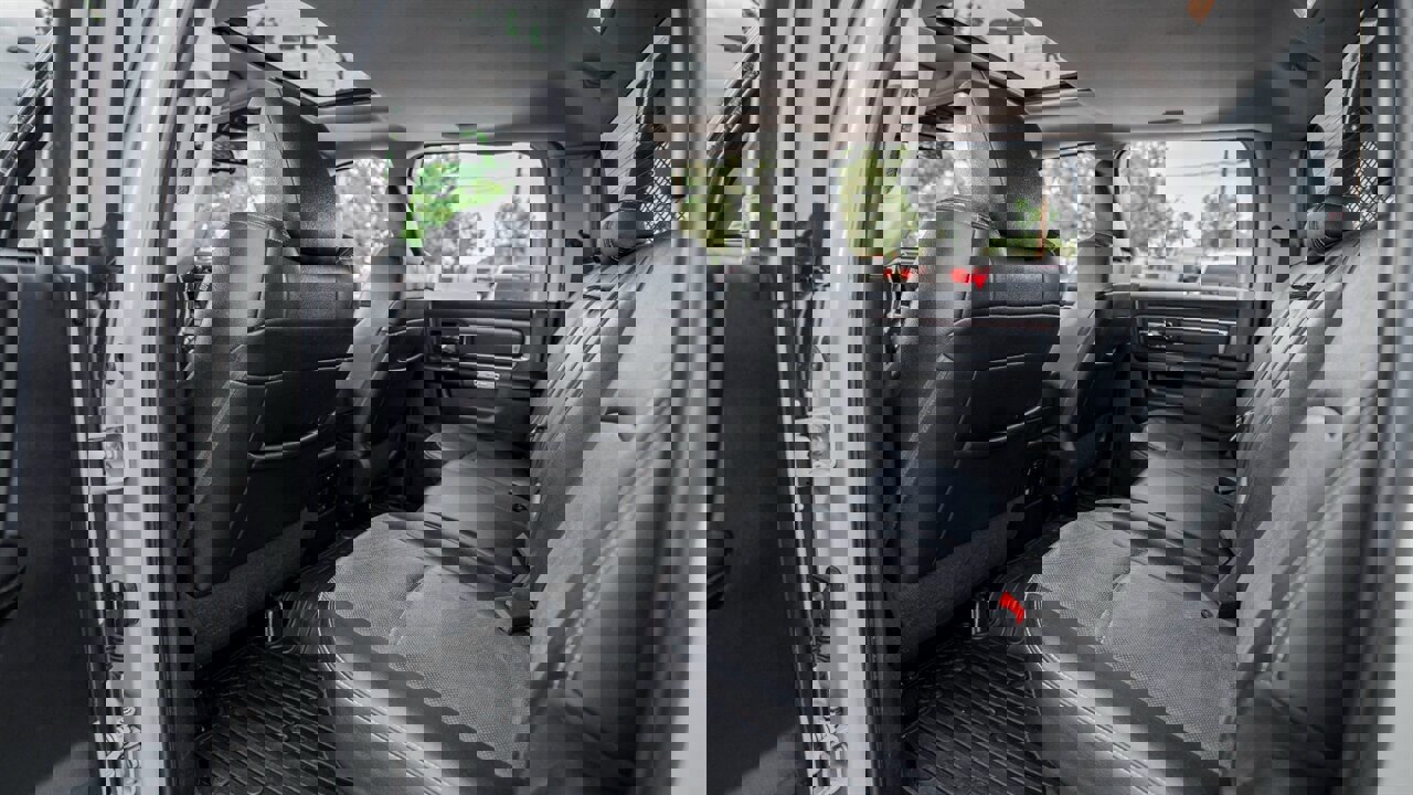 Used 2017 RAM 2500 Laramie w/ Sport Appearance Group image 31