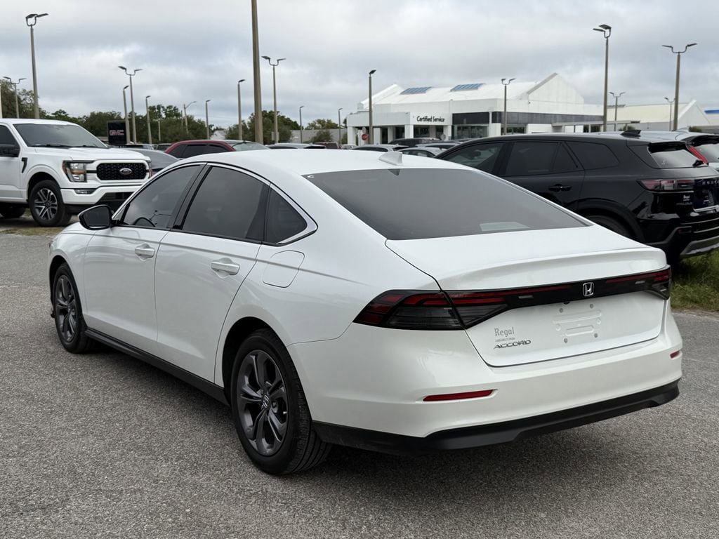 Used 2023 Honda Accord EX image 7
